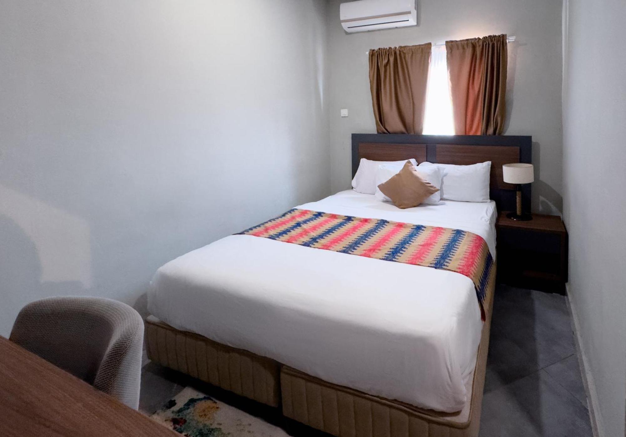 Euro Homes Hotel Accra Exteriér fotografie