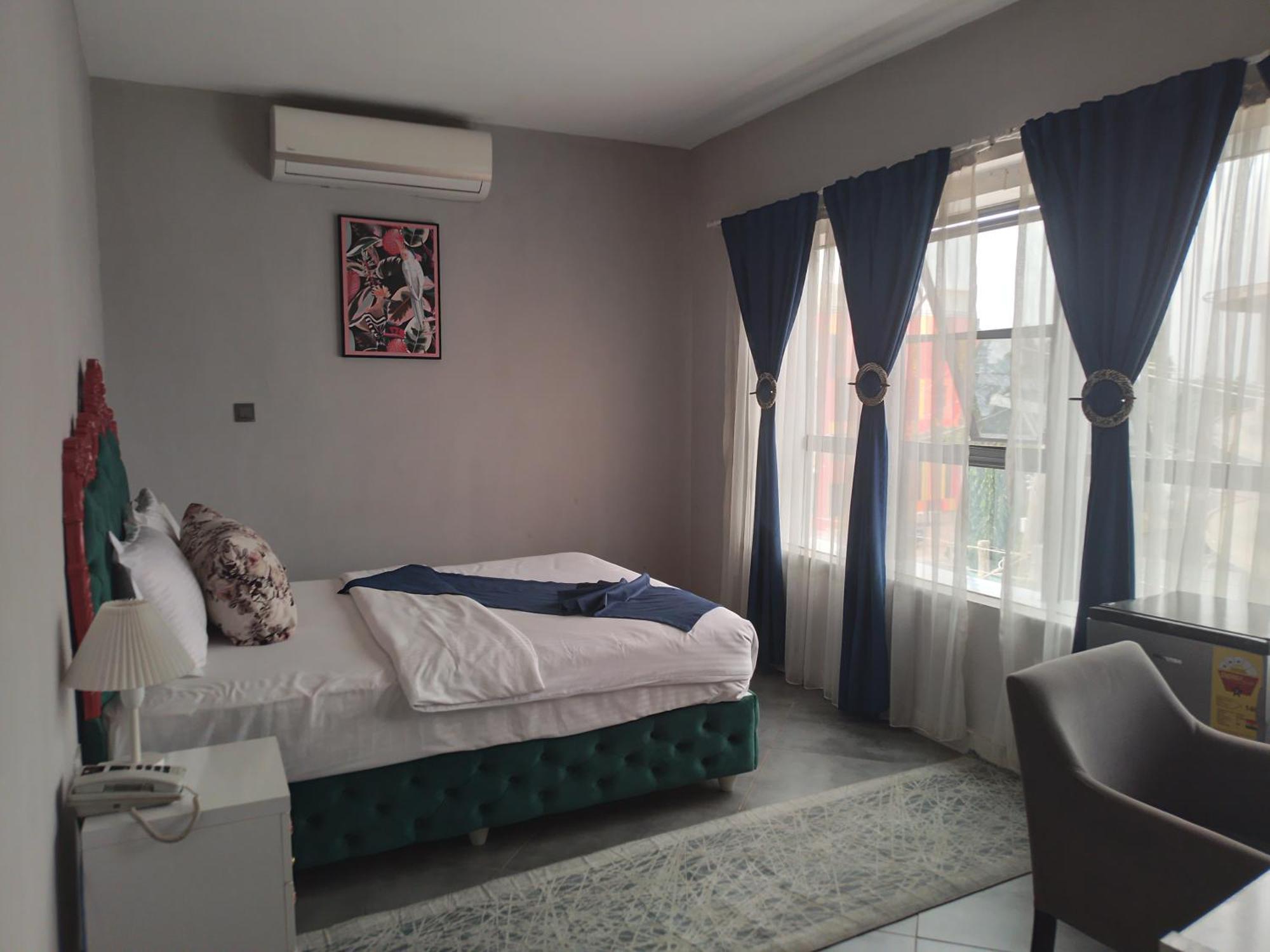 Euro Homes Hotel Accra Exteriér fotografie